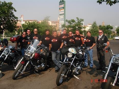 Harley ( Davidson ) Chauffeur Rides