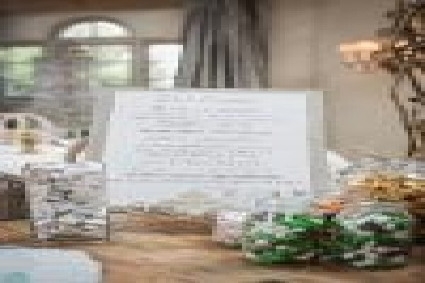 Lee'S Wedding Invitations And Stationery