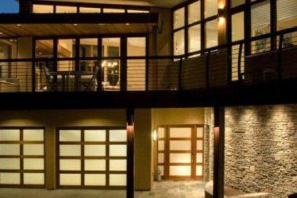 Advanced Glass & Stainless Steel