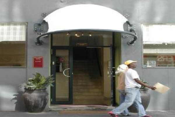 Cape Shade