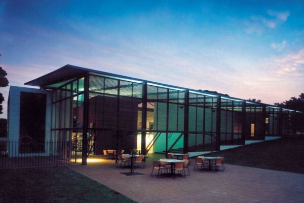 Kznsa Gallery
