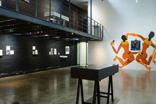 Kznsa Gallery