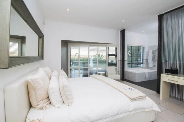 Cambalala Guest House