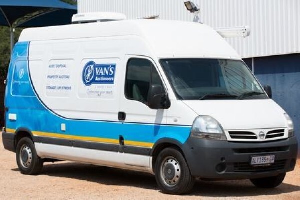 Van'S Auctioneers