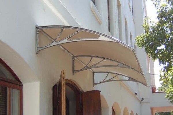Reboss Awnings