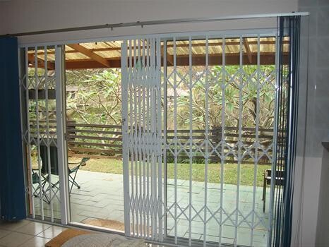 Limax Expandable Security Guards