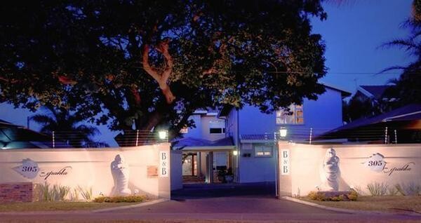 305 Ipahla Guesthouse