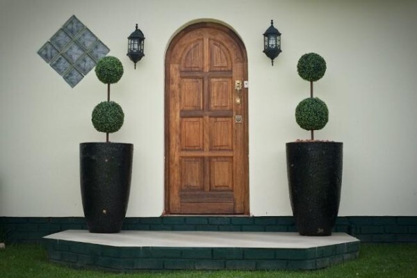 Avon Rd Guest House & Tours