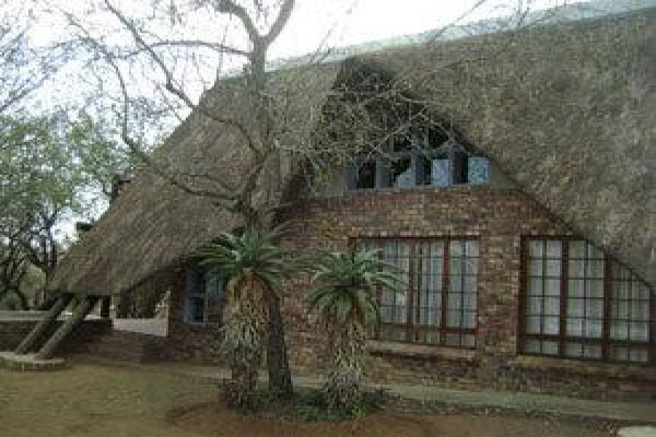 Crane'S Nest Gusehouse And Spa