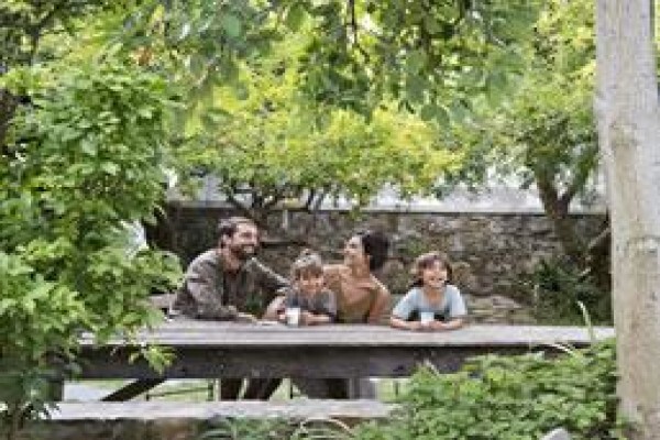 La Grenadine Guest House