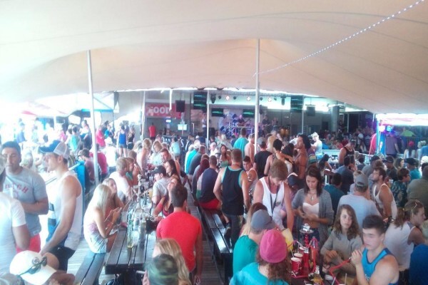 Jolly Dolphin Entertainment Venue - Jeffreysbay