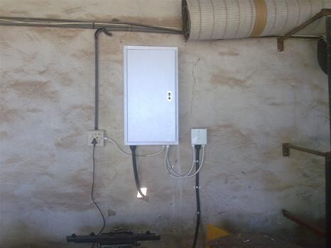 Electrician Thanda