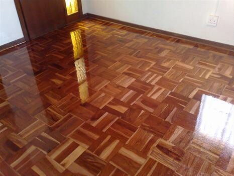 Dustique - Specialist In Dust Free Floor Sanding