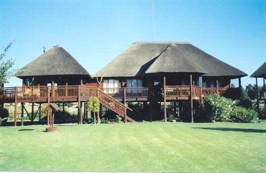 Edkou Woodcrafts And Construction