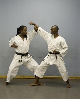 Abunai Zola / Dube Young Blood / Cida Shotokan Karate