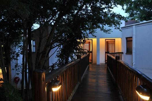 Faircity Roodevallei Hotel