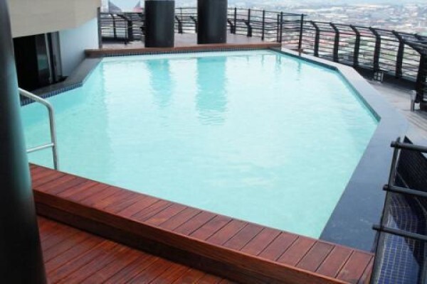 Falcon Fibreglass Pools