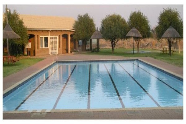 Falcon Fibreglass Pools