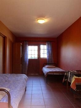 Fat Pony Riding Centre Wth Accommodation