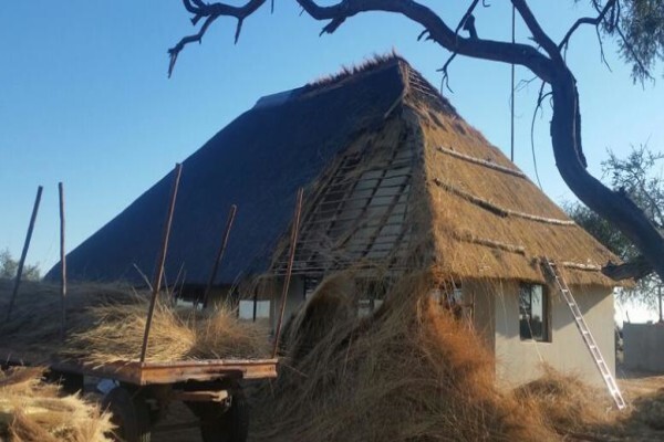 Er Thatch Roofs