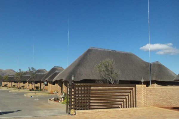 Er Thatch Roofs