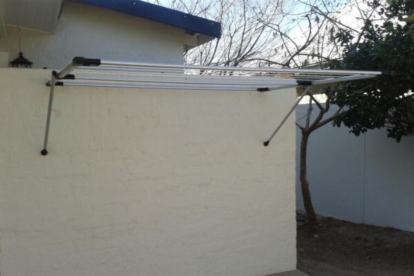 Foxy Foldaway Washlines
