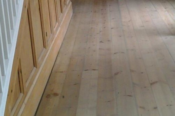 Floor Sanding - The Dust Free Floor Sanding Man