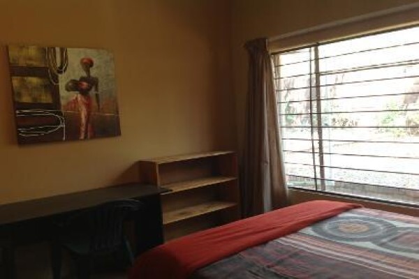 Fontainebleau International House Share Accommodation