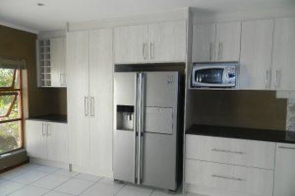Hh Joinery And Carpentry