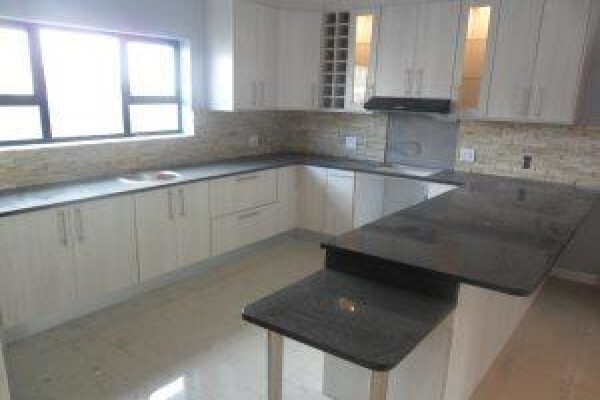 Hh Joinery And Carpentry