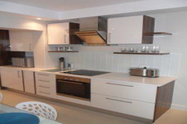 Hh Joinery And Carpentry