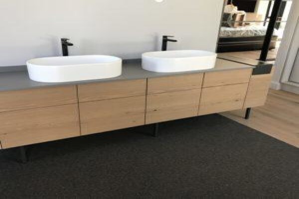 Loubser Wood Components