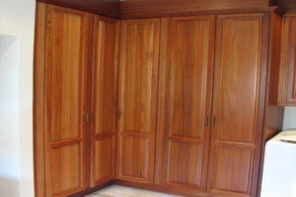 Loubser Wood Components