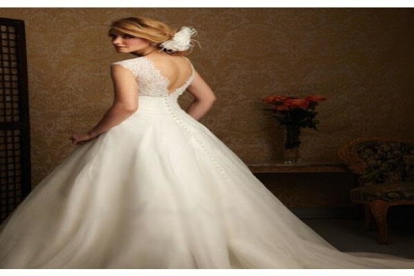 Loving Lace Couture