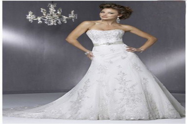 Loving Lace Couture