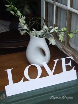 Lezannes Designs