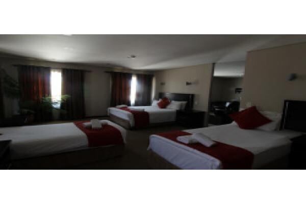 Alcazaba Lodges