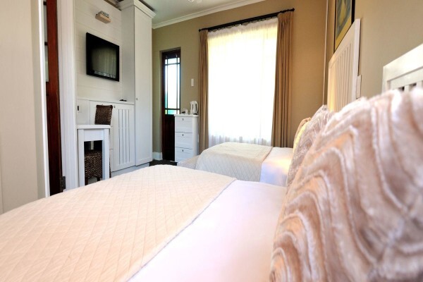 Beachwalk B & B