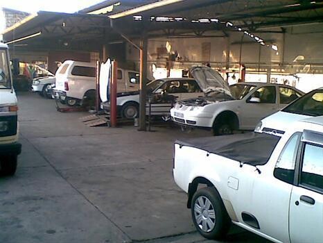 Automotive Service Centre