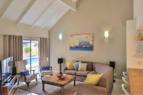 Azur Real Estate