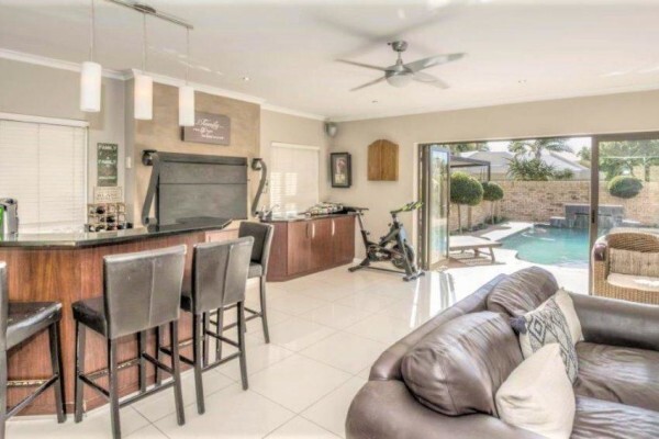 Azur Real Estate