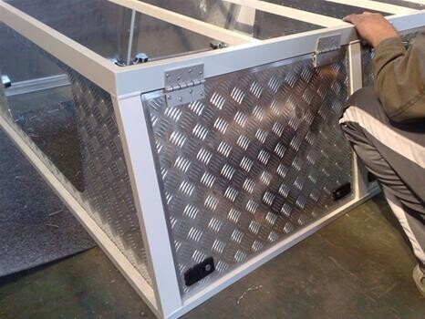 Metalian Custom Aluminium Canopies