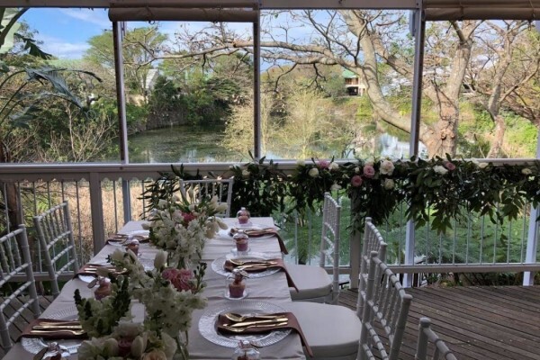 Quarry Lake Inn