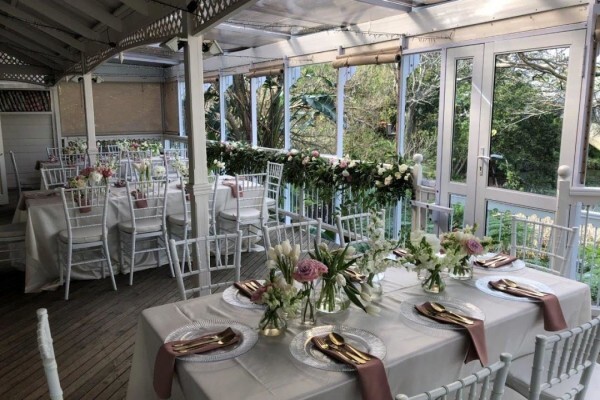 Quarry Lake Inn