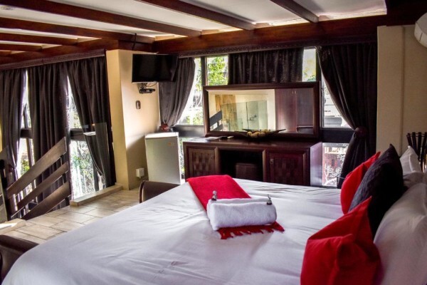 Waterfalls Boutique Hotel