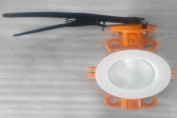 Piping Valve Flange Pipe Fitting Landee