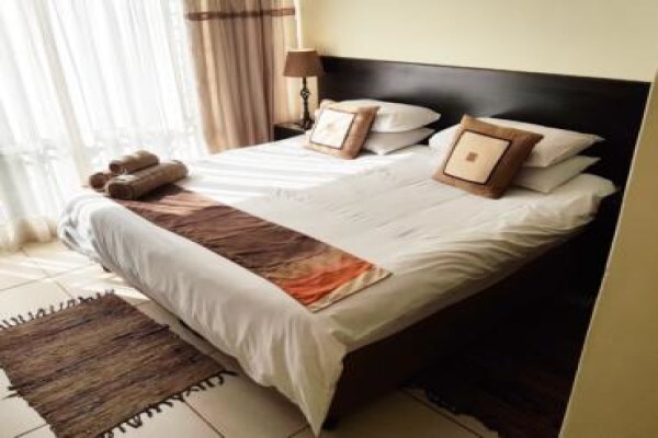 360 Eastwoods Guest House