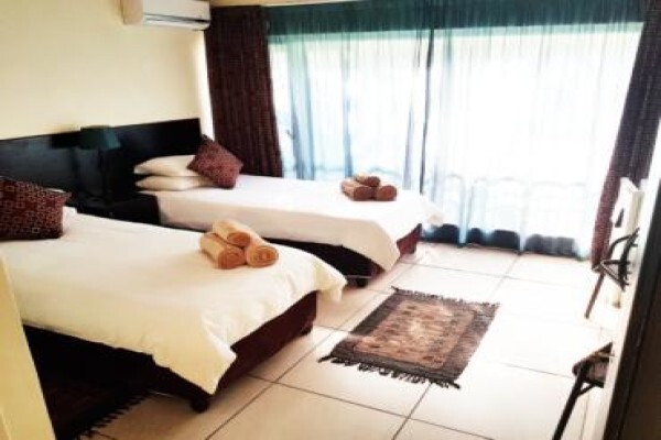 360 Eastwoods Guest House