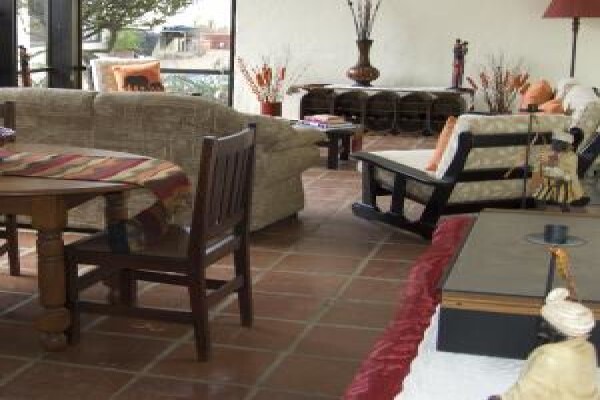 360 Eastwoods Guesthouse