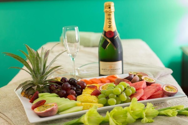 Court Classique Suite Hotel